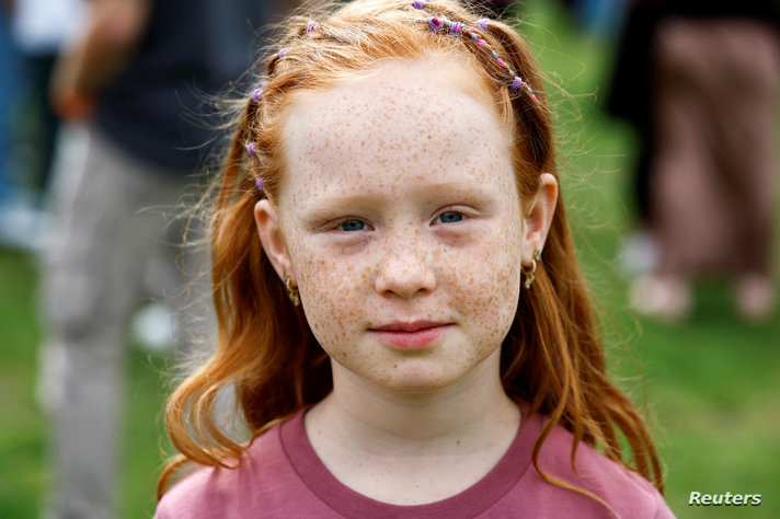 Hundreds of redheads from around the world take part in annual festival in Netherlands