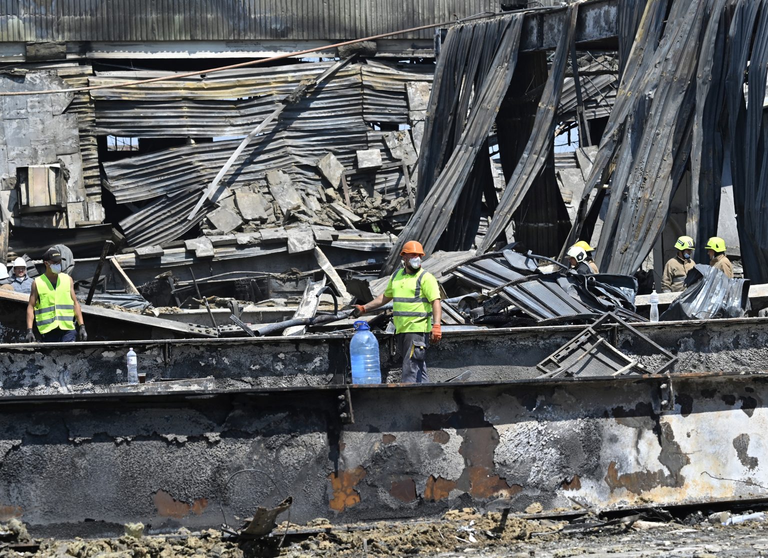 حاكم: صواريخ روسية أصابت موقعا صناعيا في وسط أوكرانيا