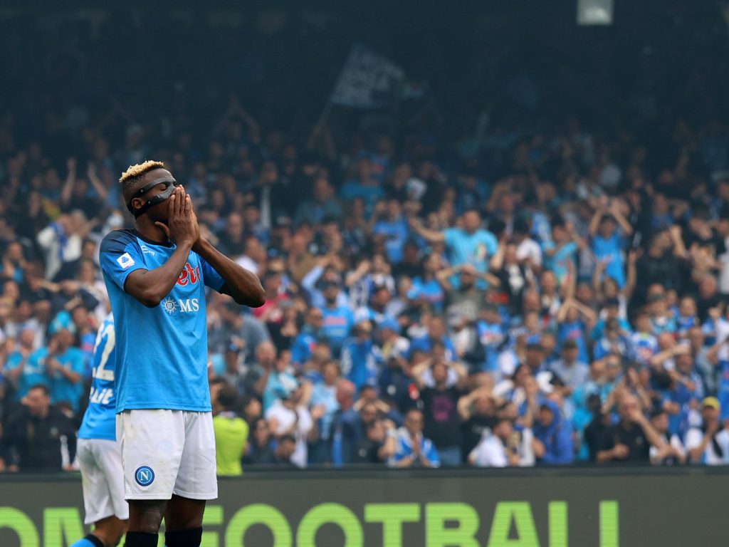 رئيس نابولي: أوسيمهن سينضم إلى ريال مدريد أو سان جيرمان أو إنجلترا