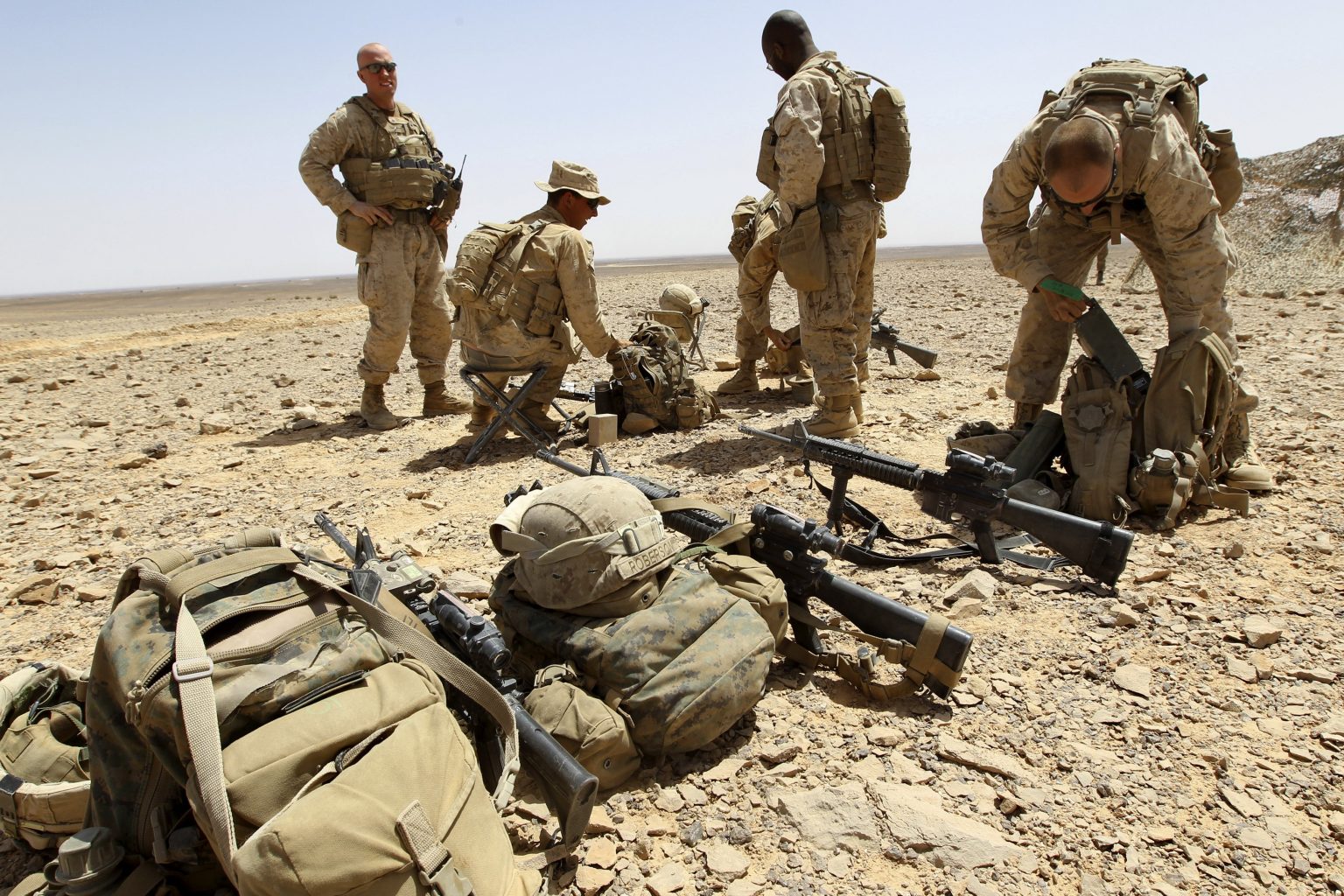 بايدن يتعهد بالرد بعد “الهجوم الدنيء” على قوات أميركية في الأردن