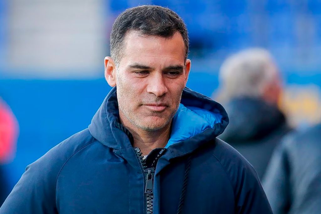 هل يخلف رافا ماركيز تشافي في تدريب برشلونة؟