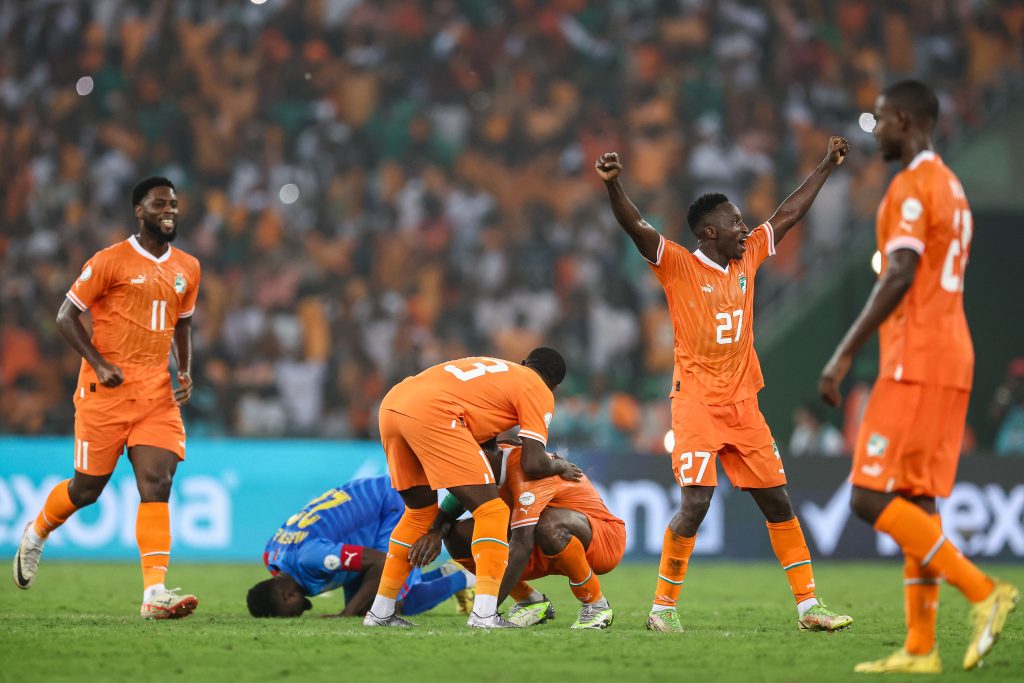 “الفيلة” تلحق بـ “النسور الخضراء” إلى نهائي كأس أمم أفريقيا