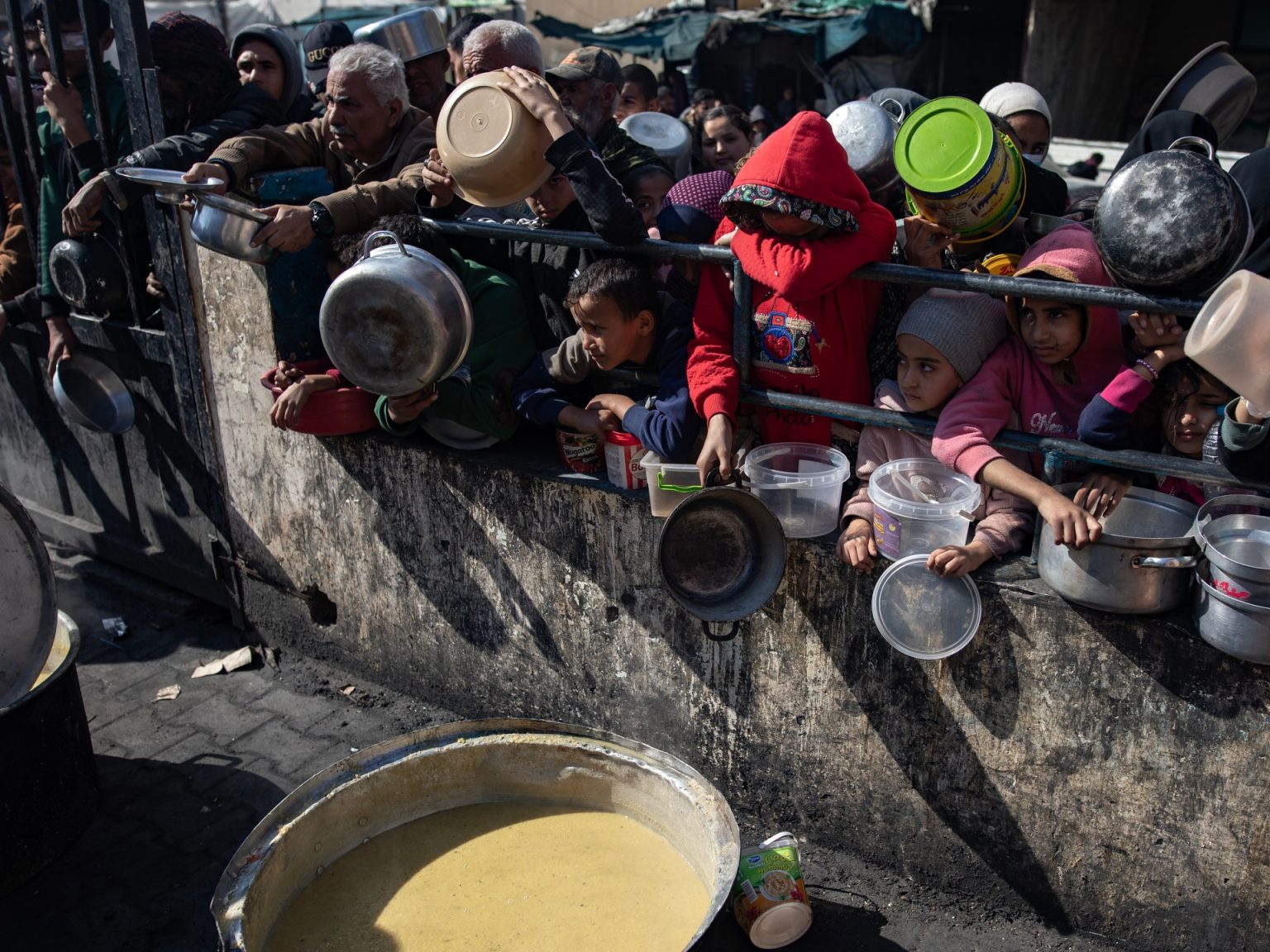 أبرز تطورات اليوم الـ138 من الحرب على غزة