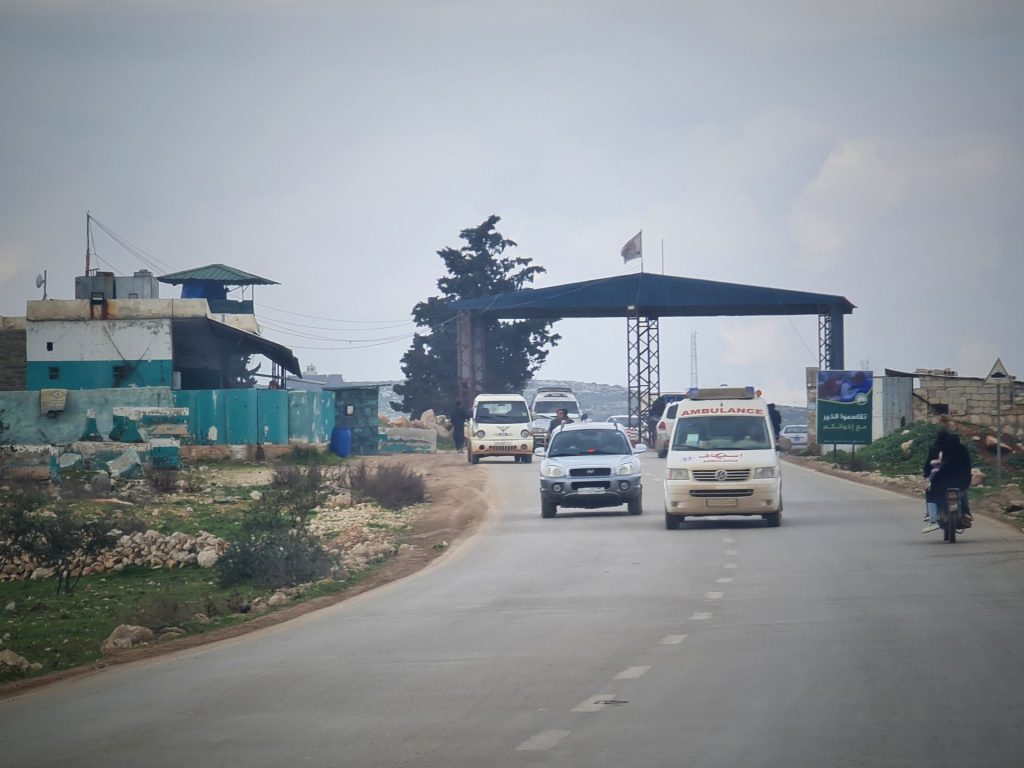 معابر جديدة شمالي سوريا.. تسهيل للحركة أم زيادة للضرائب؟