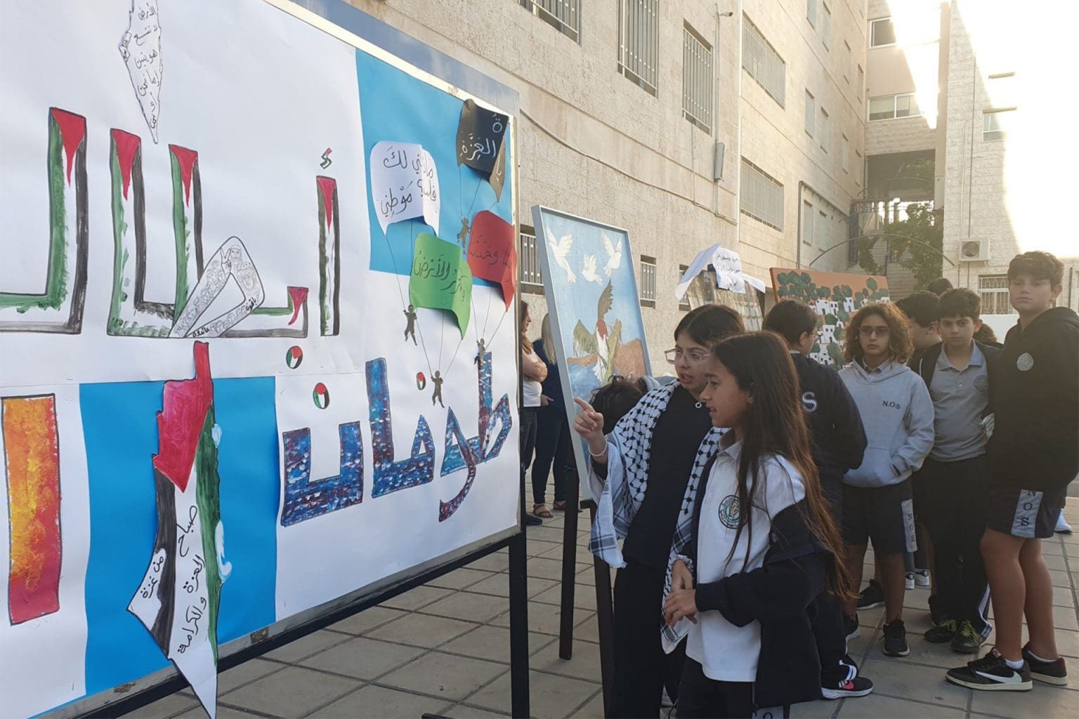 ترحيب في الأردن بإدراج طوفان الأقصى بالمناهج المدرسية