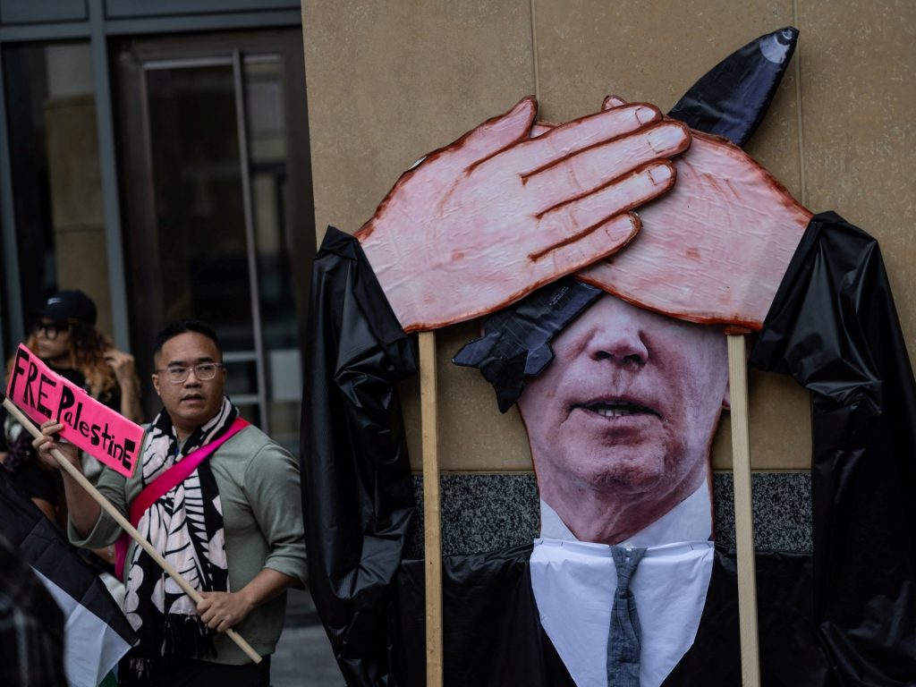 لماذا تسلّل بايدن إلى ميشيغان متجنبا مواجهة عرب ومسلمي الولاية؟