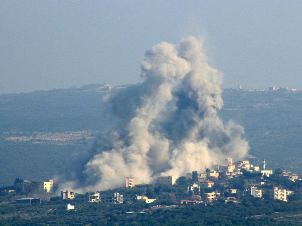 قتلى بغارات إسرائيلية على لبنان بينهم عناصر من حزب الله