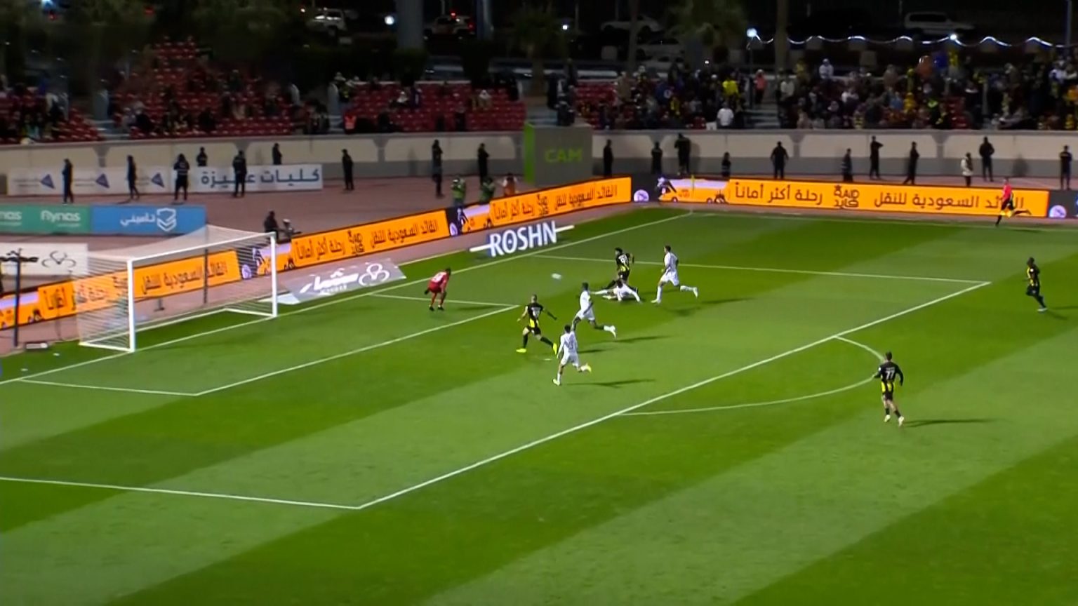 اتحاد جدة يهزم الطائي في الدوري السعودي