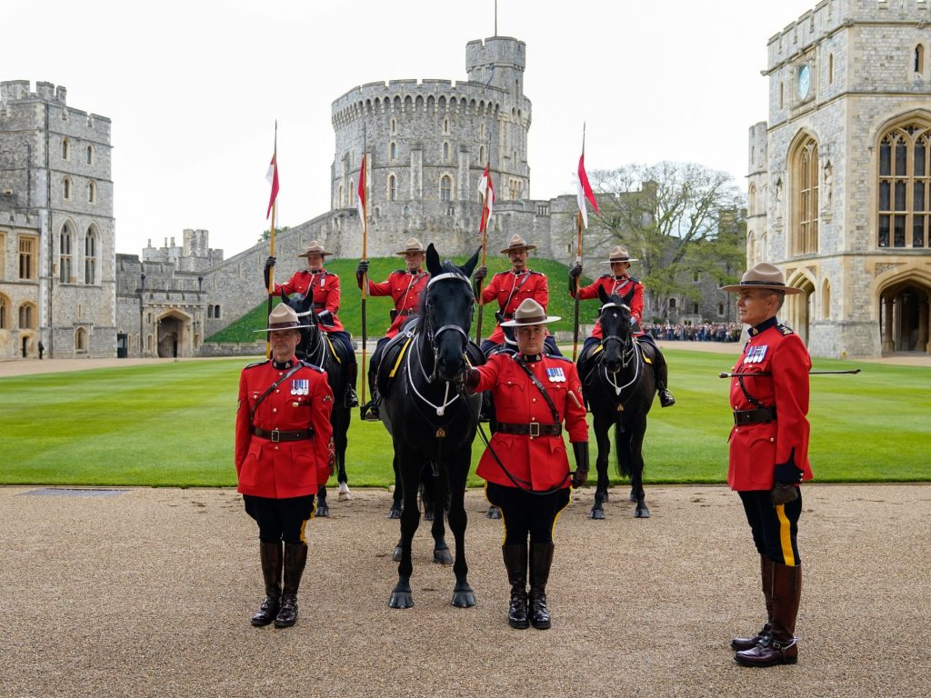 هجوم للقراصنة على شبكات شرطة الخيالة الكندية