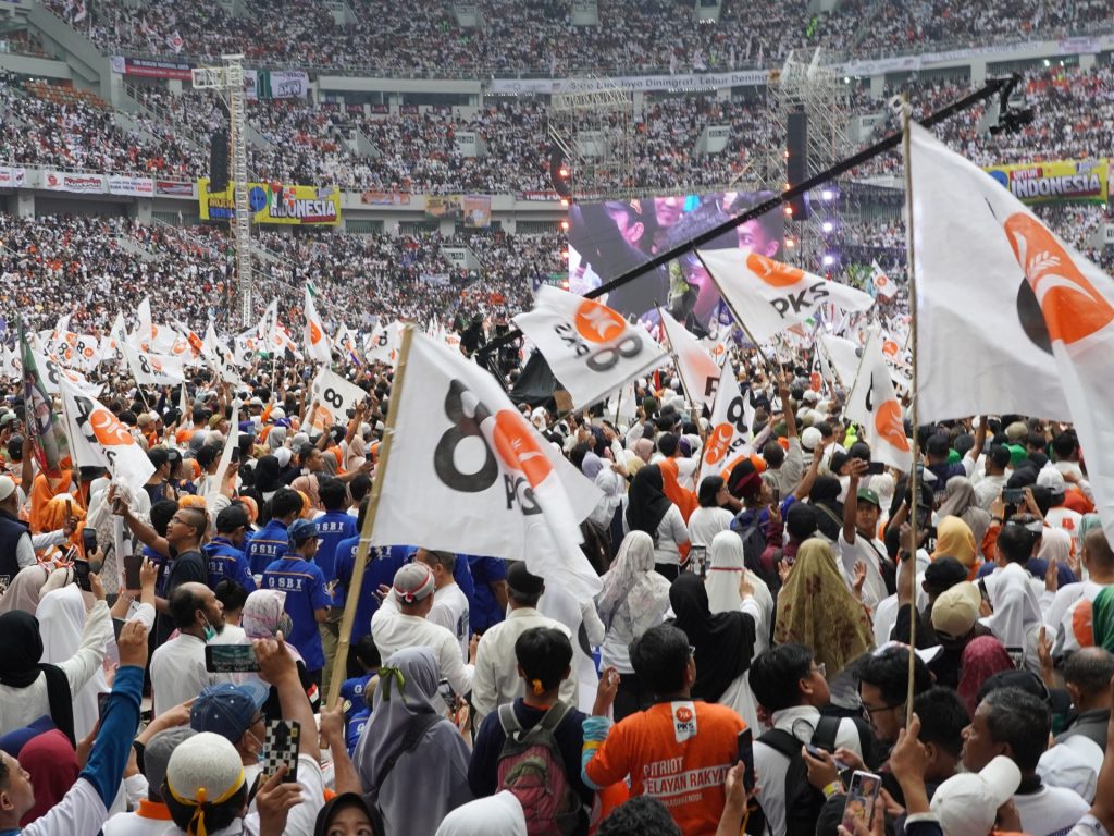 الإسلاميون في الانتخابات الإندونيسية.. كيف تتوزع أصواتهم وما أداء أحزابهم؟
