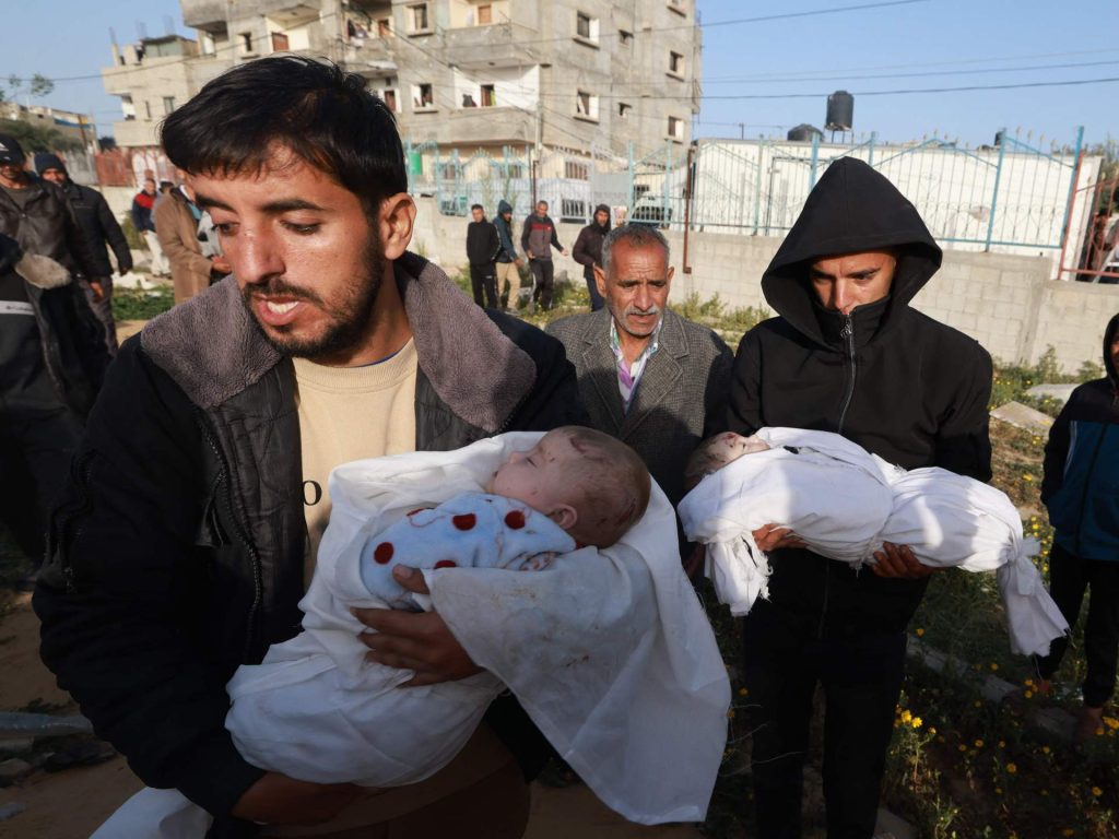 الاحتلال يرتكب 10 مجازر بغزة وحصيلة جديدة للشهداء