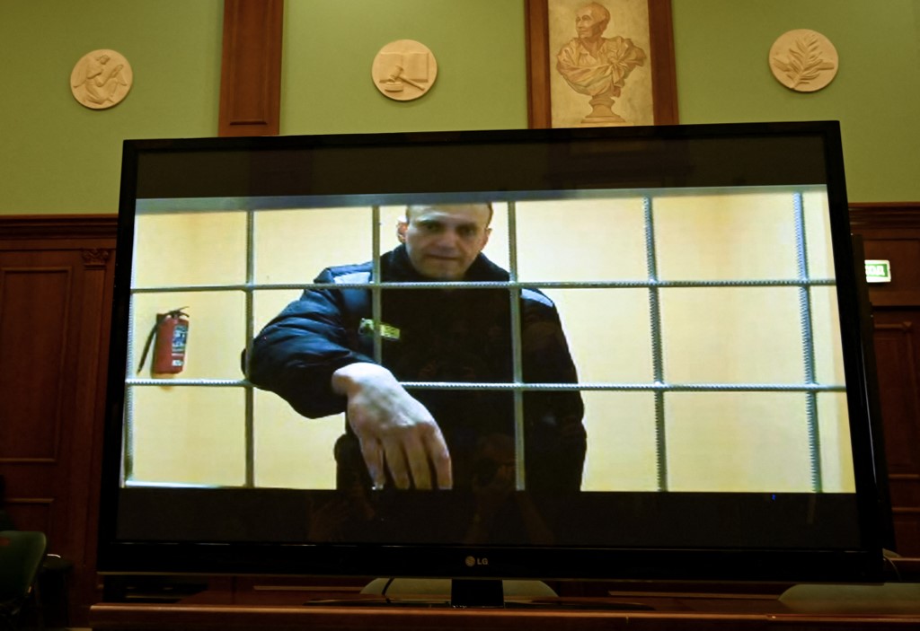 الاستخبارات الأميركية “ترجح” أن بوتين لم يأمر بقتل نافالني”بشكل مباشر”