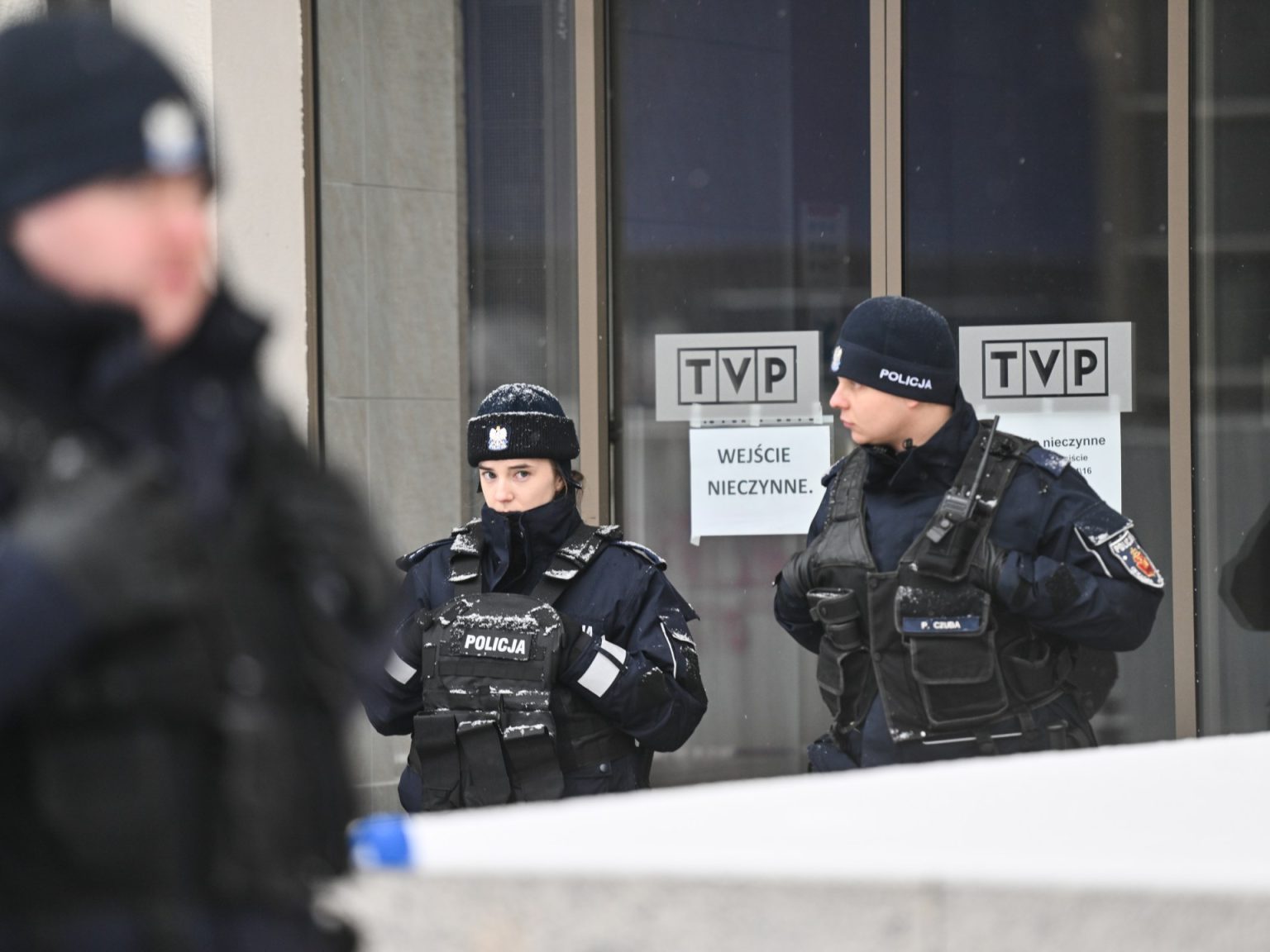 بولندا تعتقل “عميلا” لروسيا خطط لاغتيال زيلينسكي