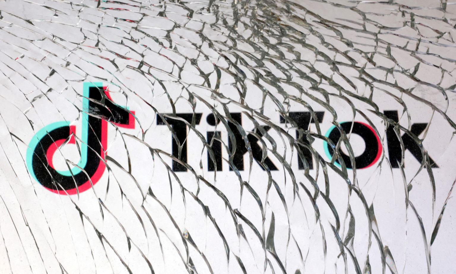 لكمة كبيرة” من واشنطن لبكين بسبب “تيك توك