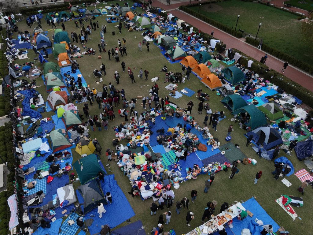 ما دور “مشروع الكناري” في استهداف طلاب أميركا المعارضين للحرب على غزة؟