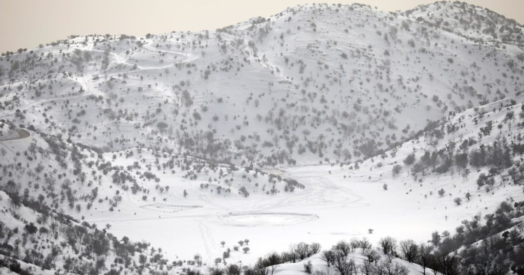إلغاء الموسم السياحي لـ”جبل حرمون” يسلط الضوء على خسائر قطاع السياحة بإسرائيل