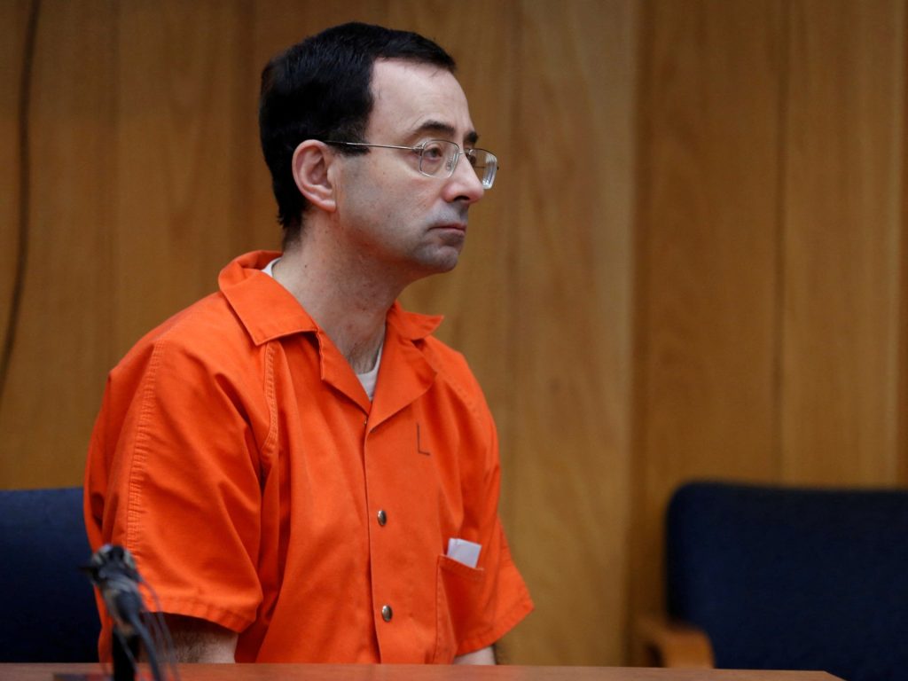 الحكومة الأميركية تدفع 139 مليون دولار للاعبات الجمباز ضحايا اعتداء طبيب المنتخب