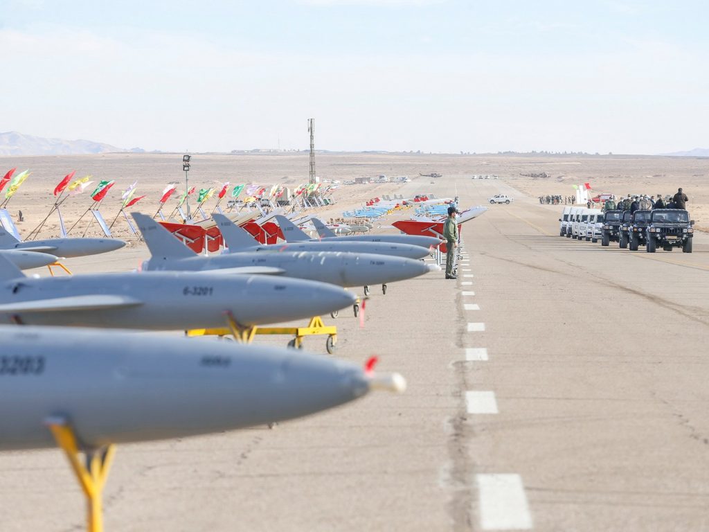 تستهدف صناعة المسيّرات.. عقوبات أميركية وبريطانية جديدة ضد إيران