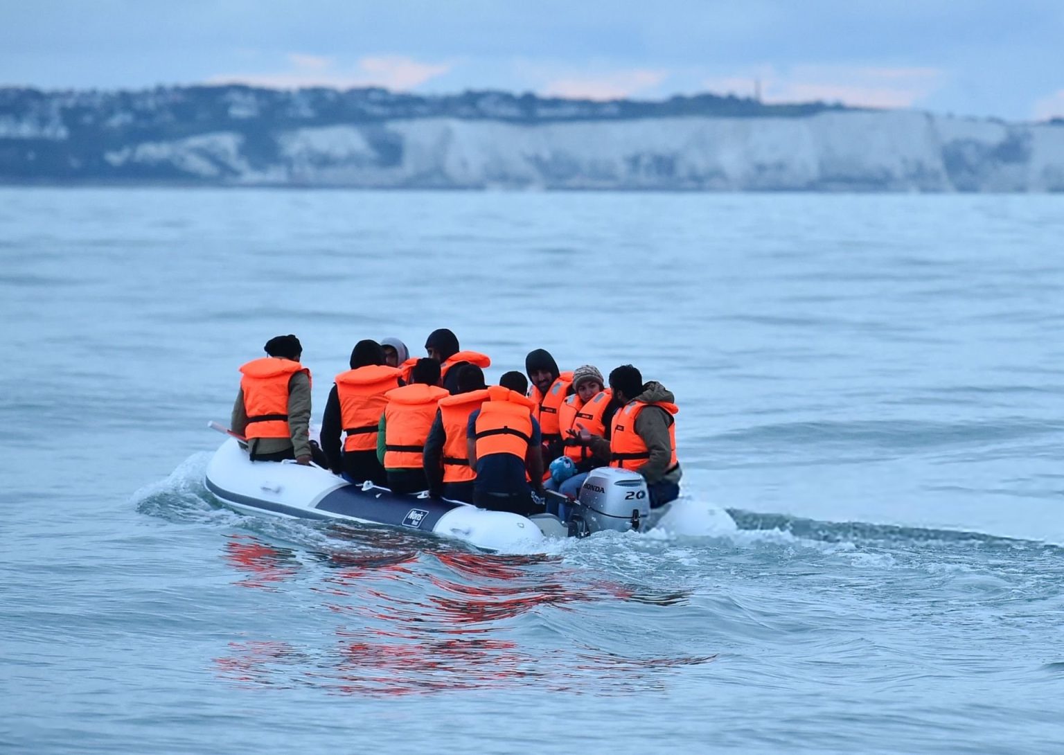 صحيفتان بريطانيتان: قانون ترحيل اللاجئين لرواندا سيئ وفظيع