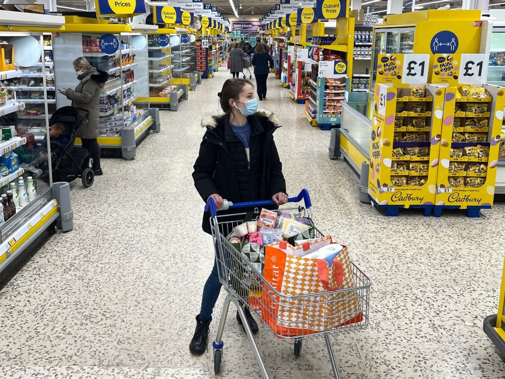 اقتصاد بريطانيا يعود للنمو.. هل هي نهاية الركود؟