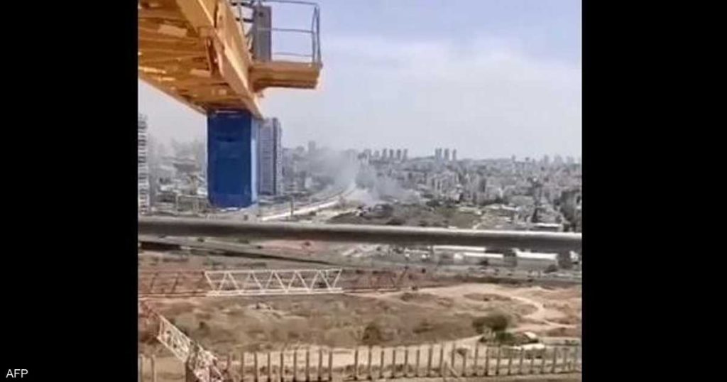 فيديوهات ترصد إطلاق الصواريخ على تل أبيب