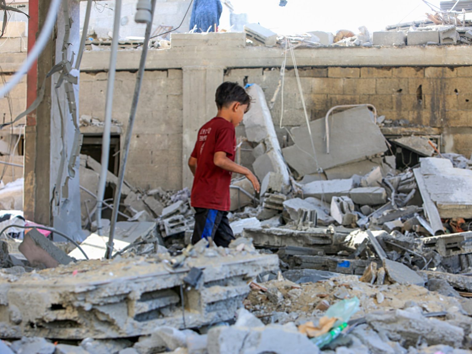 ارتفاع عدد الشهداء بغزة والمقاومة تكثف قصفها لتجمعات الاحتلال