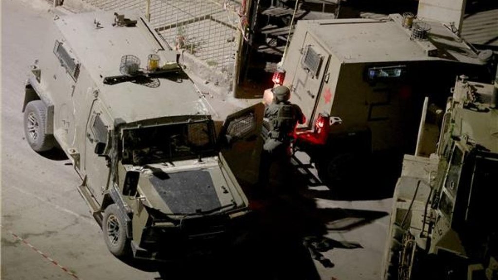 اشتباكات وانفجارات بجنين بعد اقتحام قوات الاحتلال