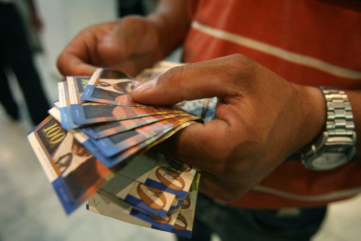 مسودة بيان: مجموعة السبع ستدعو إسرائيل للإبقاء على الروابط مع البنوك الفلسطينية