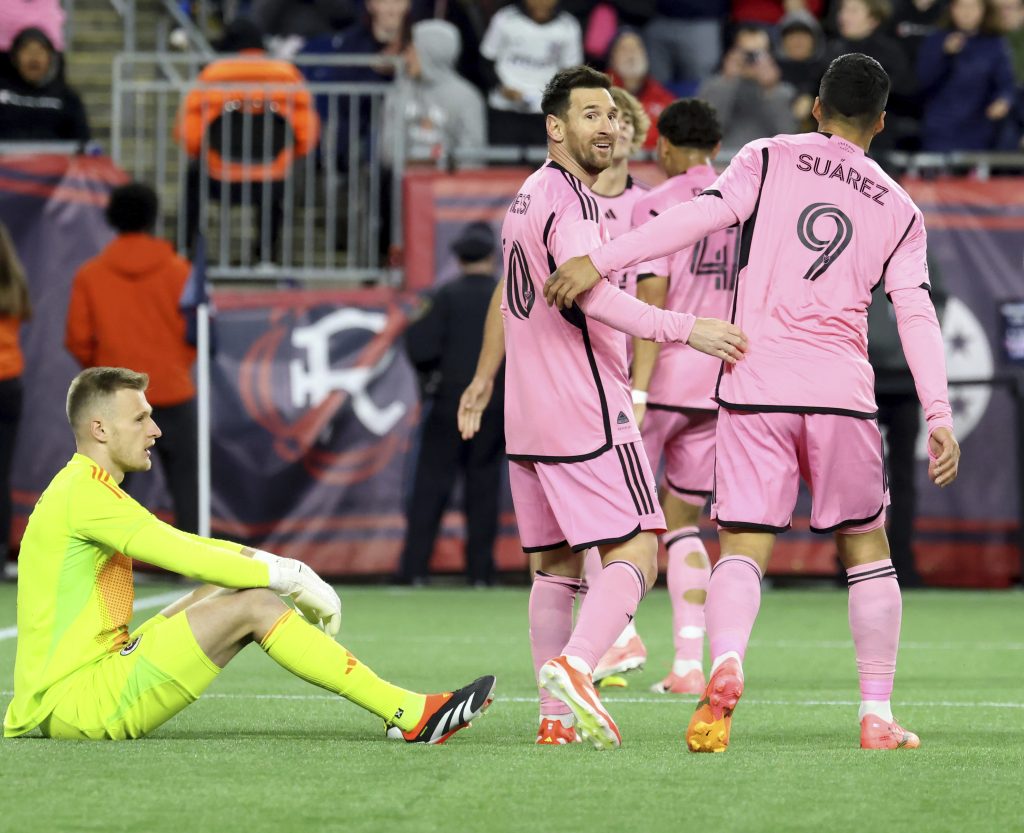 ميسي يصنع التاريخ.. رقمان قياسيان في سداسية إنتر ميامي بالدوري الأميركي