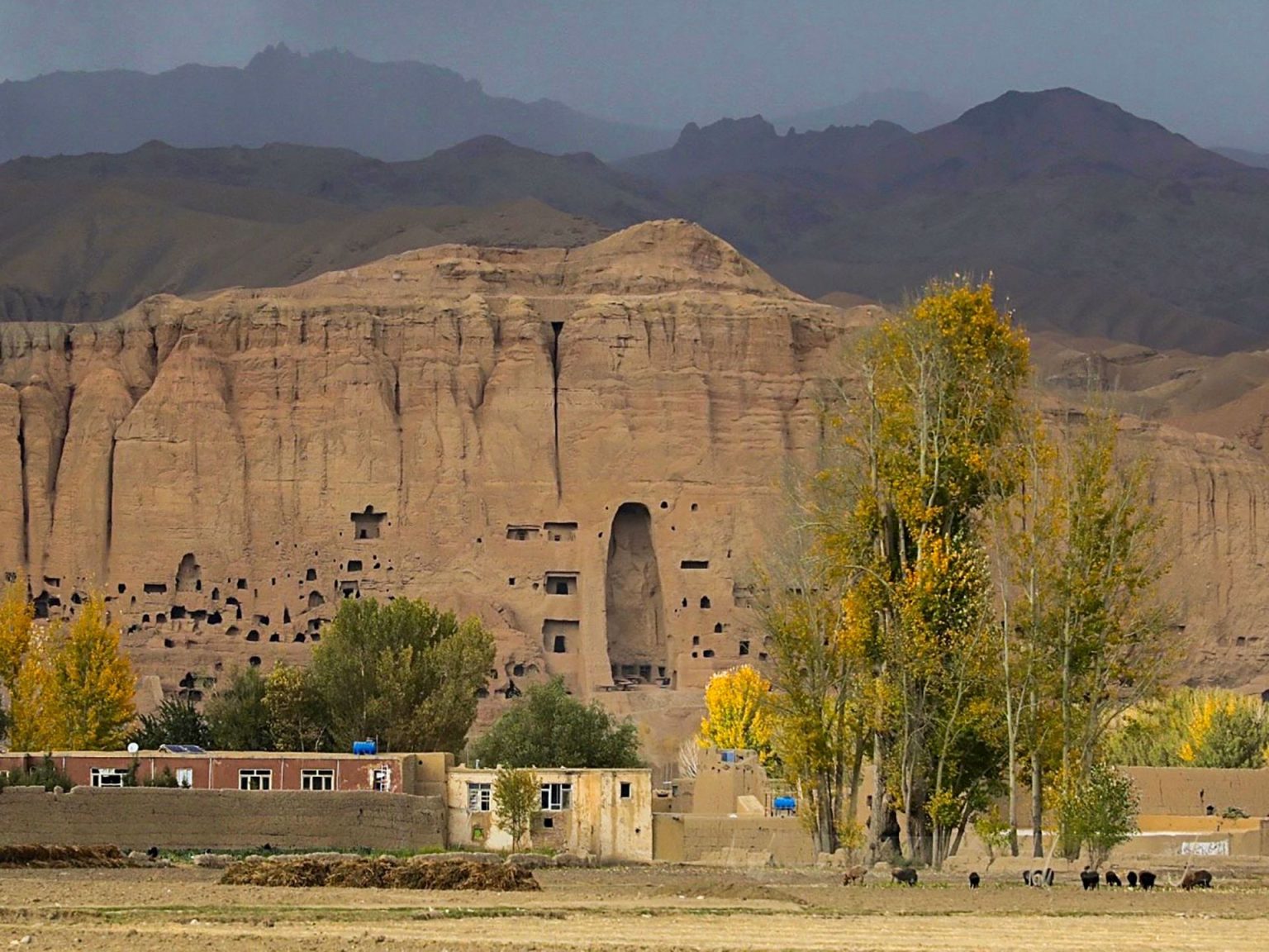 طالبان تسعى لجذب استثمارات الصين لأفغانستان من بوابة السياحة