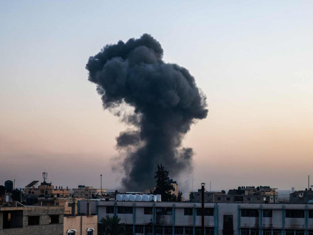 غارات مكثفة على قطاع غزة والمقاومة تجدد قصف نتساريم