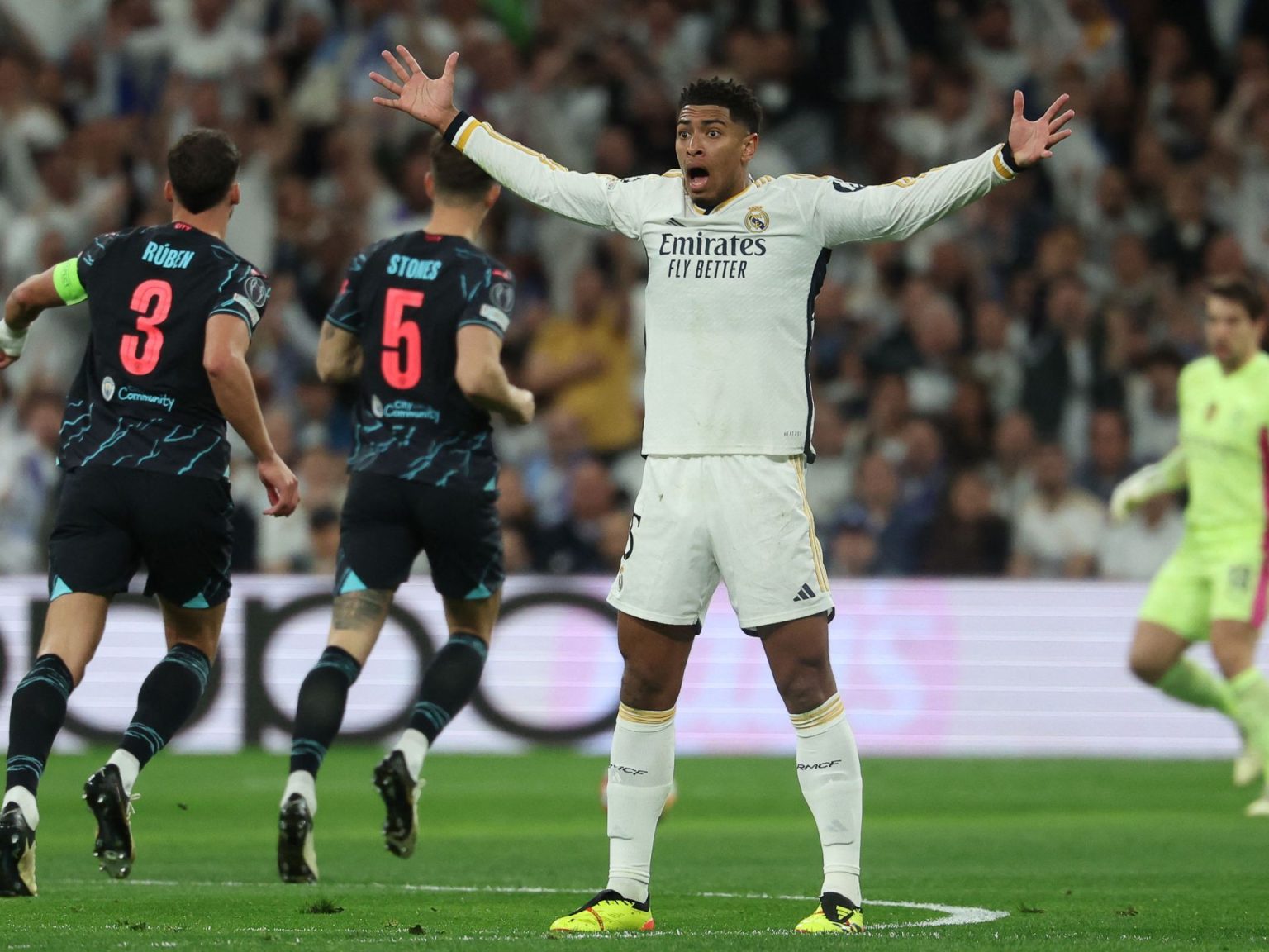 “الجشِع” بيلينغهام جاهز لخوض نهائي أبطال أوروبا