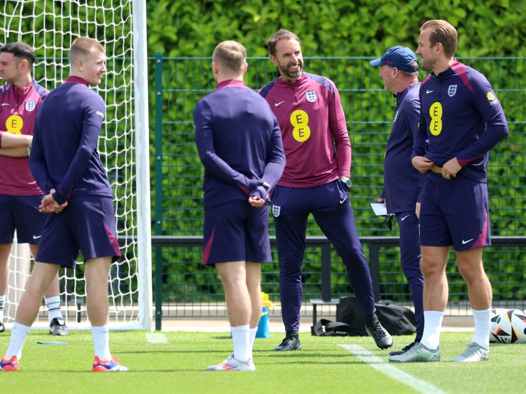 ساوثغيت يتوق للنجاح مع إنجلترا في أمم أوروبا 2024