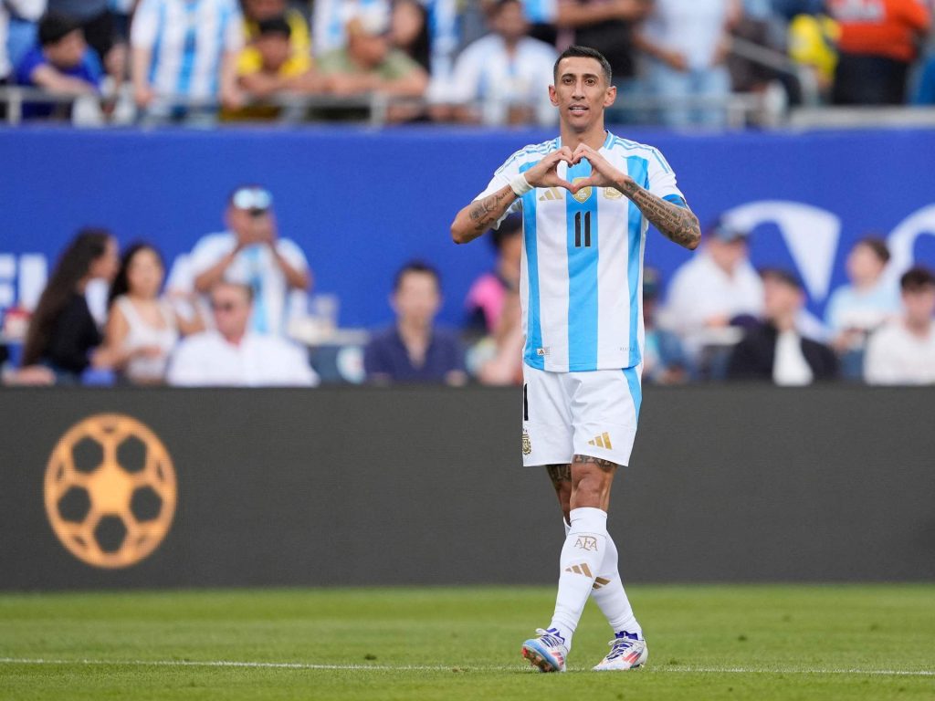 دي ماريا.. لاعب مظلوم إعلاميا قاد الأرجنتين للمجد القاري والعالمي