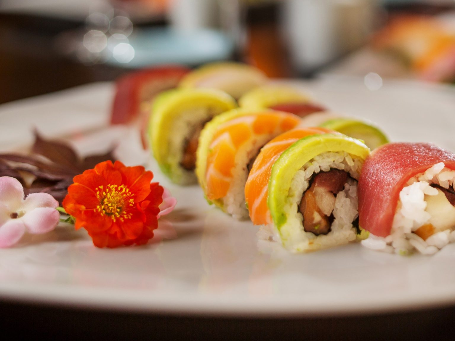 أبرزها السوشي.. متاجر اليابان تهدر طعاما سنويا بقيمة ملياري دولار