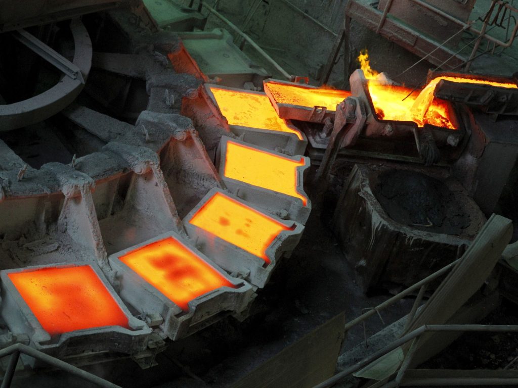 زيادة الطلب على النحاس مع التوجه للسيارات الكهربائية والطاقة المتجددة