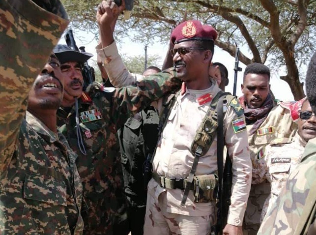 السودان.. بيان للجيش عن “أول انشقاق كبير” بصفوف الدعم السريع