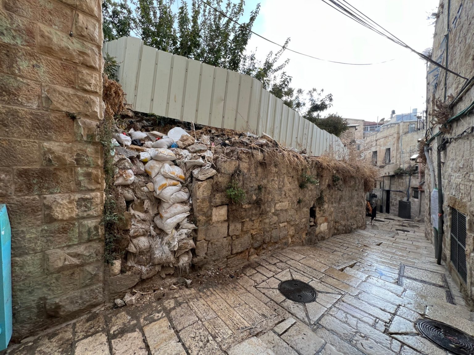 ما الهدف من مخطط بناء مركز لشرطة الاحتلال بالقدس القديمة؟