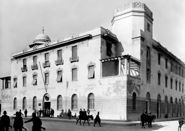 Libya. benghazi. banca d'Italy palce. 30s. (Photo by: Touring Club Italiano/Marka/Universal Images Group via Getty Images)