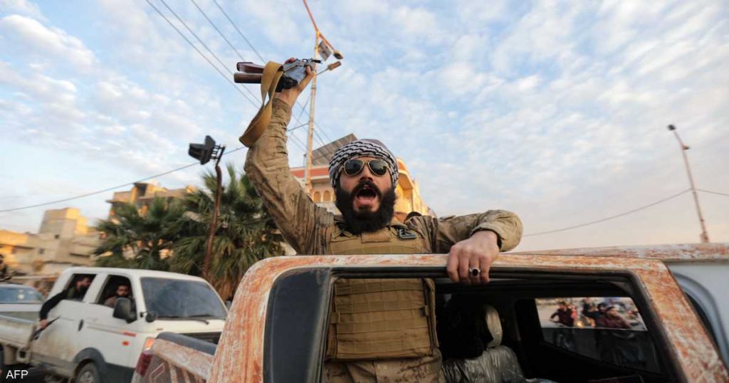تنظيمات مسلحة تسيطر على مبنى قيادة الشرطة بالسويداء