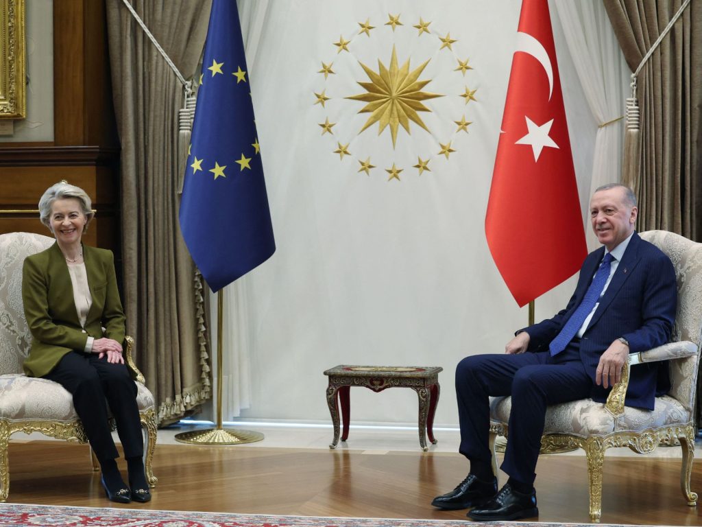 أردوغان: يجب تأسيس إدارة شاملة في سوريا