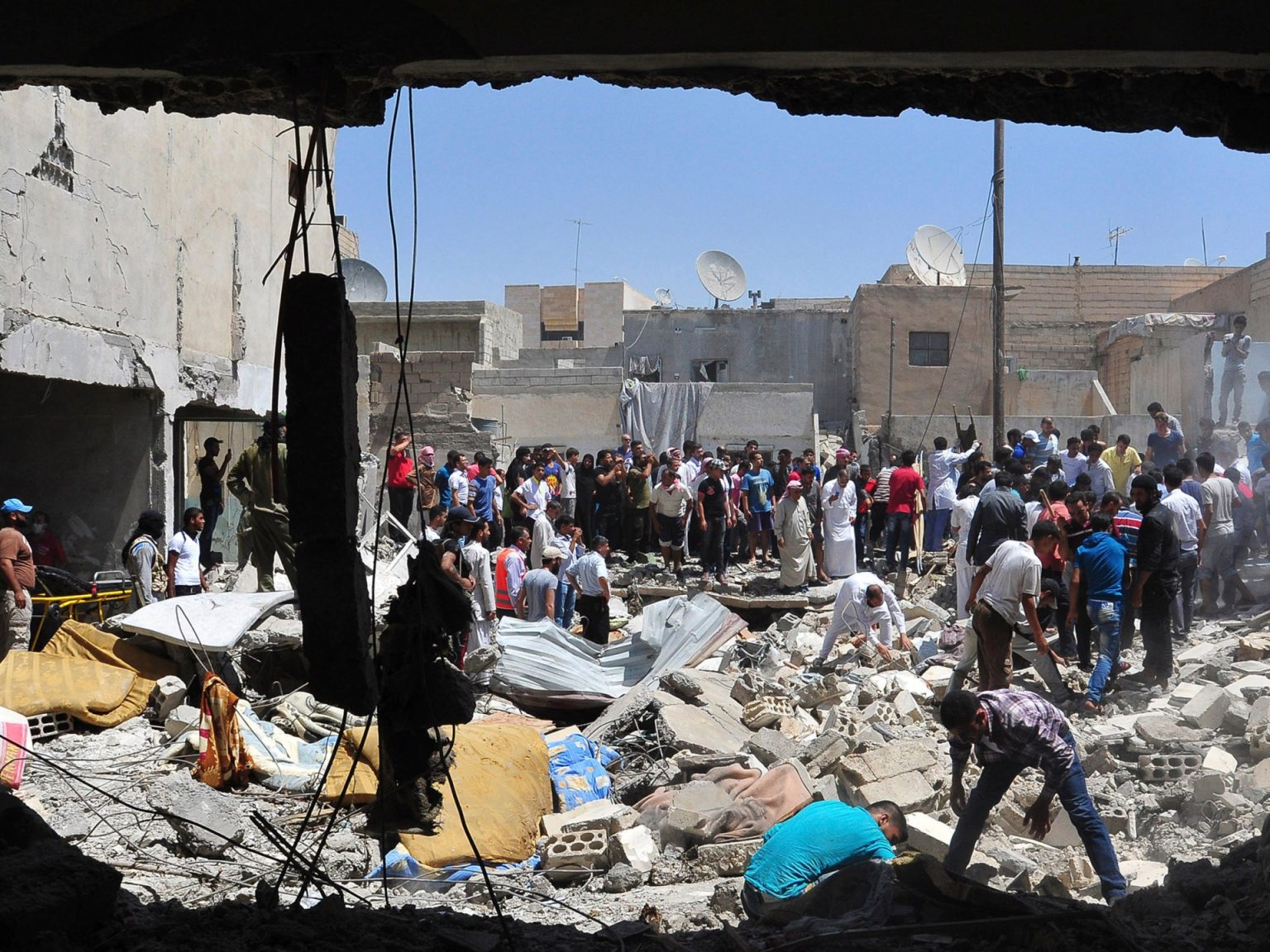 إعلام إسرائيلي: وزراء يضغطون على نتنياهو لتعميق السيطرة على سوريا