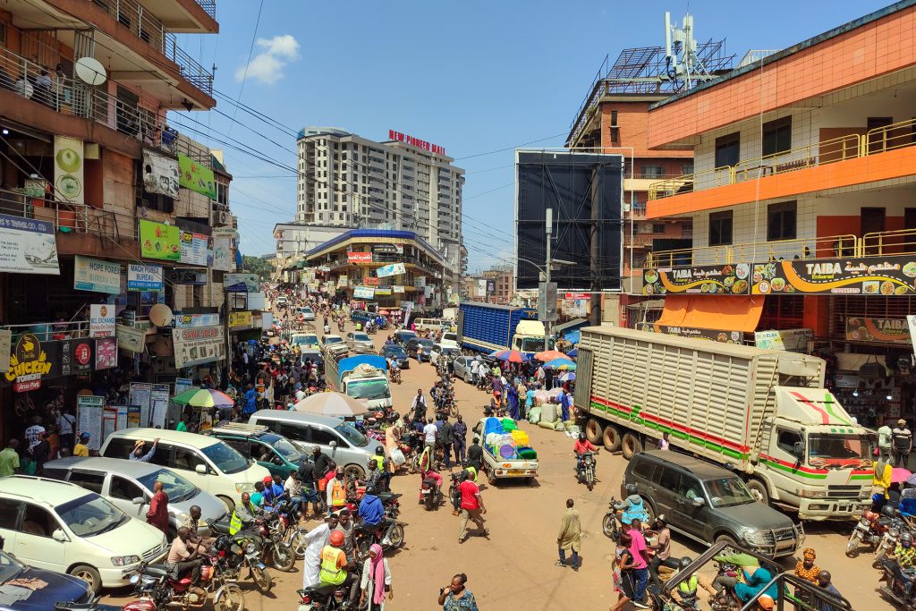 المنتجات السودانية تنتشر في السوق الأوغندي