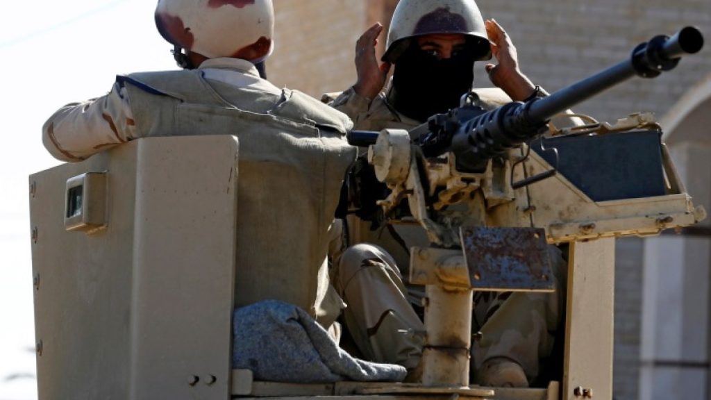 سفير إسرائيل بواشنطن يتهم مصر بخرق معاهدة السلام