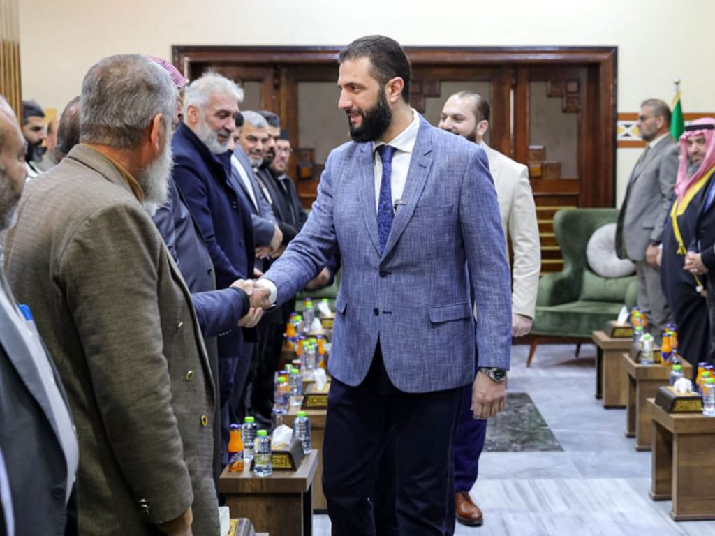 الشرع يزور اللاذقية بعد إدلب وحلب للمرة الأولى