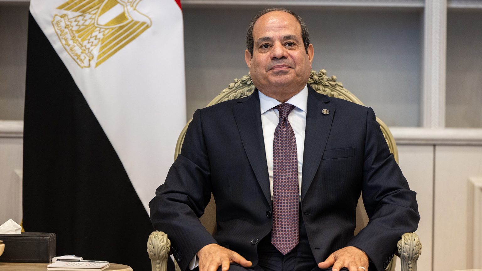 السيسي يجدد موقف مصر بشأن غزة ويشرح خطة الإعمار