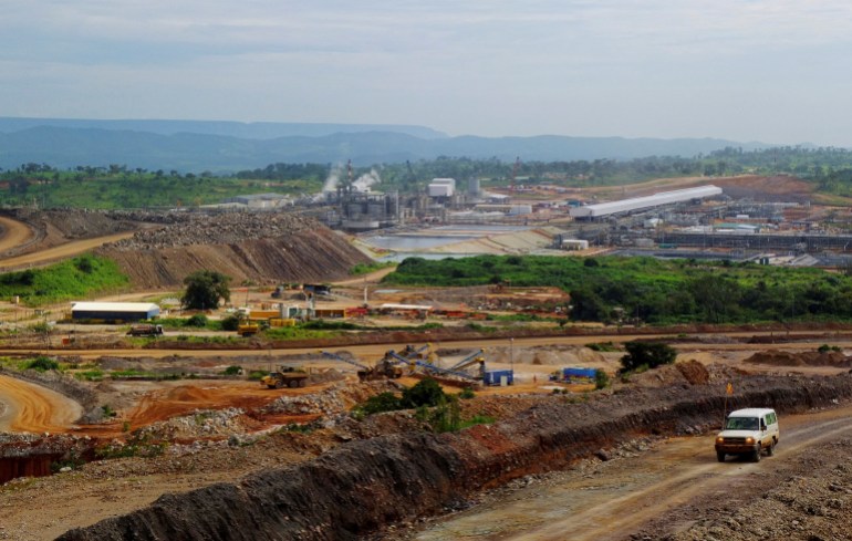 FILE PHOTO: A view of processing facilities at Tenke Fungurume, a copper and cobalt mine 110 km (68 miles) northwest of Lubumbashi in Congo's copper-producing south. Picture taken January 29, 2013. REUTERS/Jonny Hogg/File Photo