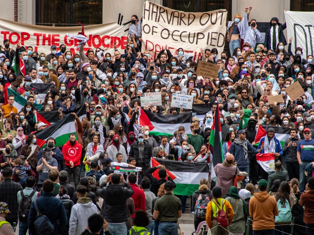 استطلاع: 60% من الشباب الأميركي يفضلون حماس على إسرائيل