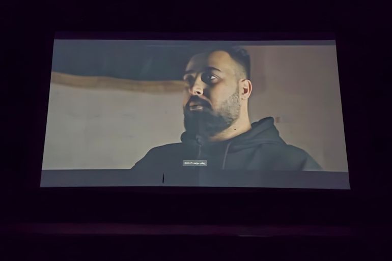 اثناء عرض فيلم الشرارة