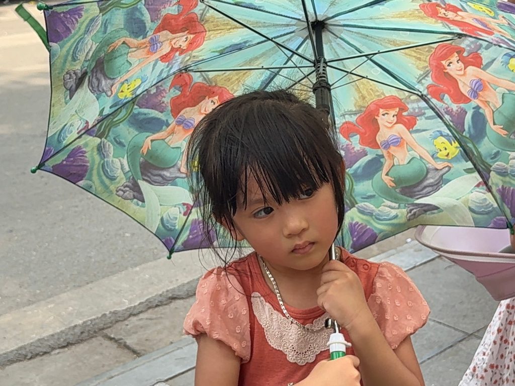 الفيتناميون والقرفصاء.. ما قصّة أكثر شعوب العالم رشاقة وجَلَدا؟